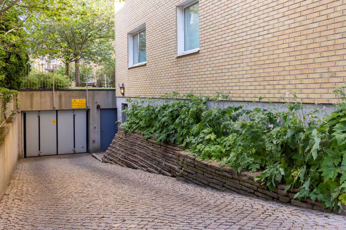 Västra Kristinelundsvägen 33B – bild 25